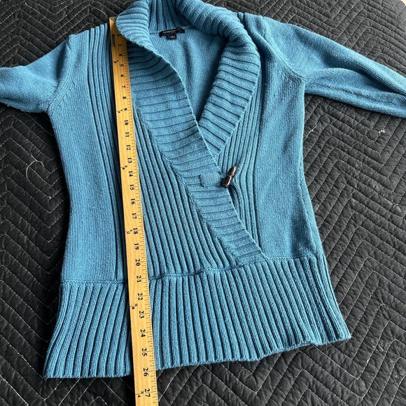 Banana Republic Factory Sweater Womens Small Knit Barrel Button - Picture 7 of 10